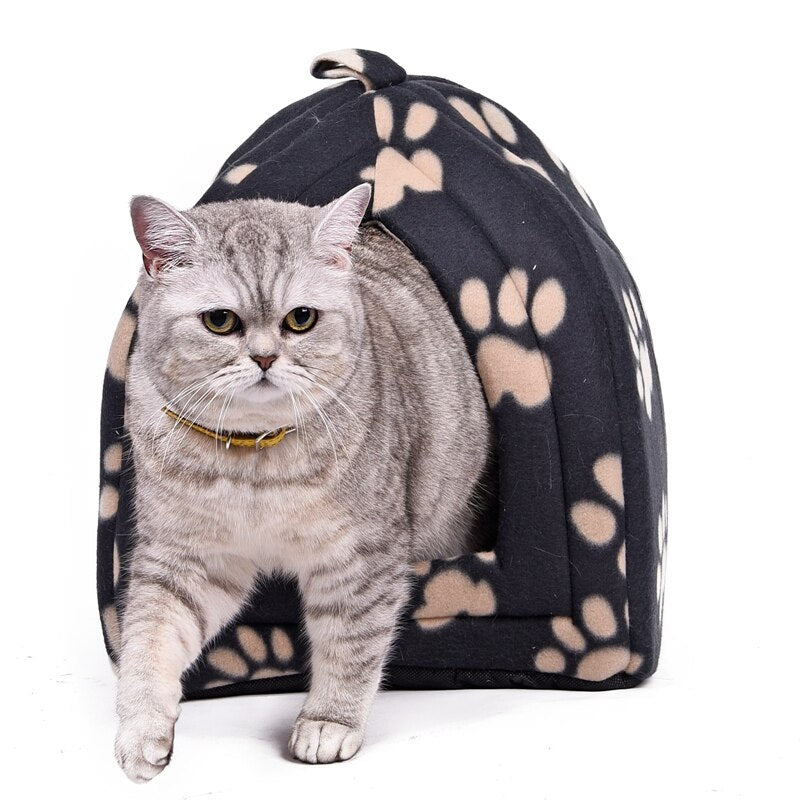 Wholesale Price Cat House and Pet Beds 5 Colors Beige and Red Purple, Khaki, Black with Paw Stripe, White with Paw Stripe